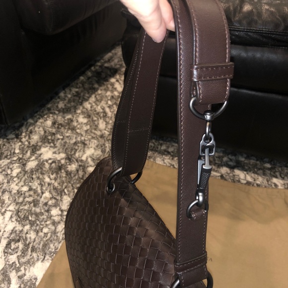 PRICE⬇️NWOT Bottega Veneta Safari Nappa Bag - Picture 6 of 14